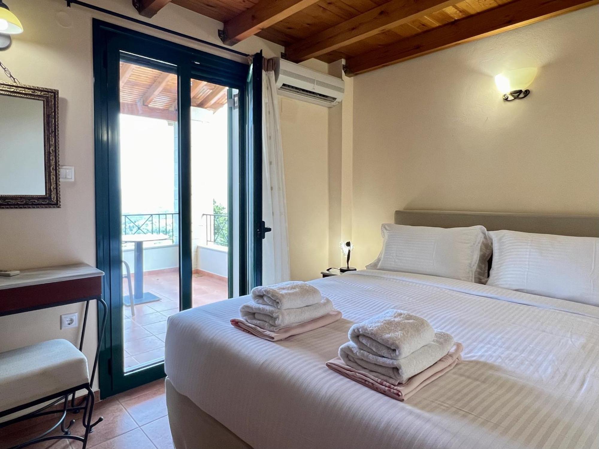 Alikampos Villa Artemis Vryses Crete מראה חיצוני תמונה